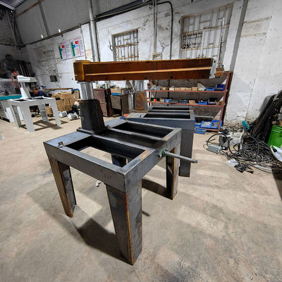 Équipement professionnel de coupe de bois MJ2236 / MJ2238 Table bras radiale scie circulaire