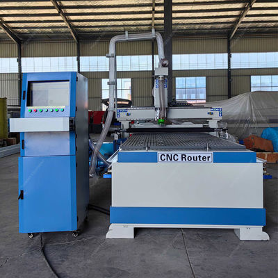 4 axes MDF CNC de coupe de bois routeur 1325 avec 2500 mm Voyage axes Y et contrôle CNC
