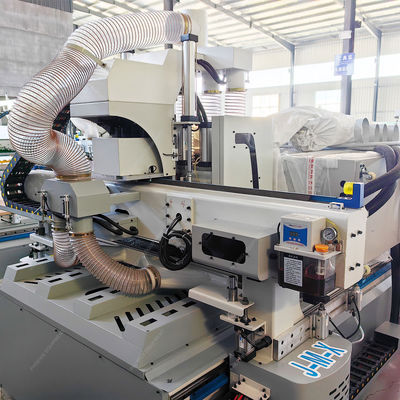 PK1325 Routeur CNC pour travaux lourds sur bois avec 2500 mm de déplacement par axe Y et 1700 kg de poids