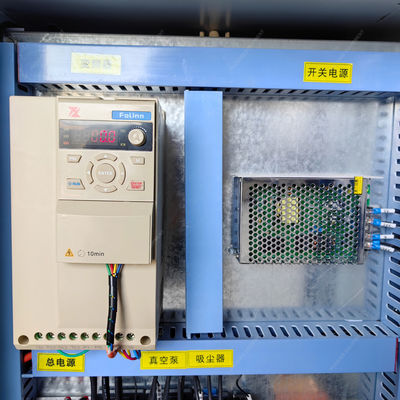 Machine professionnelle de gravure et de fraisage CNC de 6 kW pour la sculpture sur bois