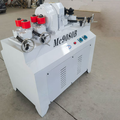 MC9080B Machine automatique d'alimentation à barres rondes Solution parfaite pour l' arrondi de bois carré