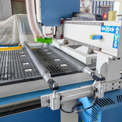 Machine polyvalente de gravure et de fraisage CNC à 3 axes avec rail de guidage carré de Taiwan Hiwin