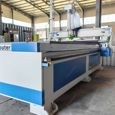 Routeur CNC de sculpture en bois de poids de 1700 kg avec fonctions horizontales de forage et de forage