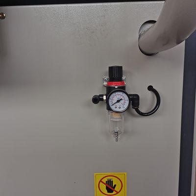 Machine automatique de ponçage de bord de porte à largeur illimitée