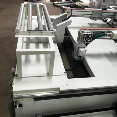 Vitesse MJ-27308 Travail du bois CNC Porte automatique en bois Panneau en bois à quatre côtés