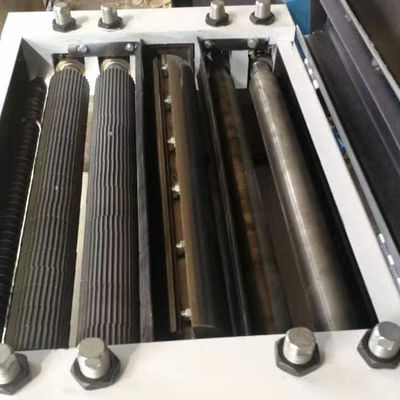 MB206E Jointe automatique à double face d'épaissississement de bois avec tête de coupe à spirale
