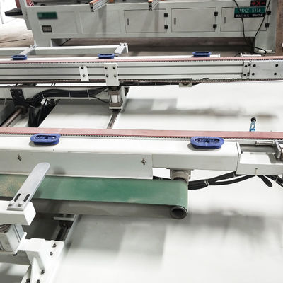Sauge à découpe circulaire à quatre côtés pour panneaux de porte en bois dans les usines de meubles