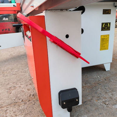 Machine de découpe de bois de 2300 mm avec scie à table coulissante et hauteur de coupe maximale de 80 mm