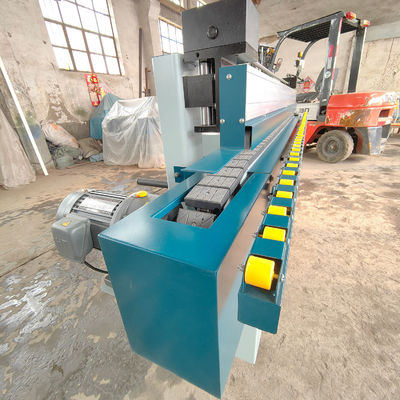 Moulins à broche verticale à extrémité de transport entièrement automatique pour le marché à forte demande