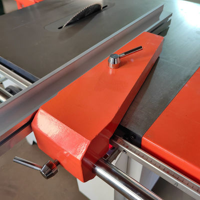 Scie circulaire à angle de 45 degrés pour planche de découpe horizontale coulissante et découpe de matériaux