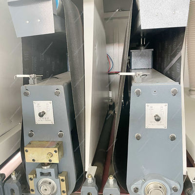 Machine automatique de ponçage du bois R-R 1300 pour le meulage de l'acier au carbone et de l'acier inoxydable