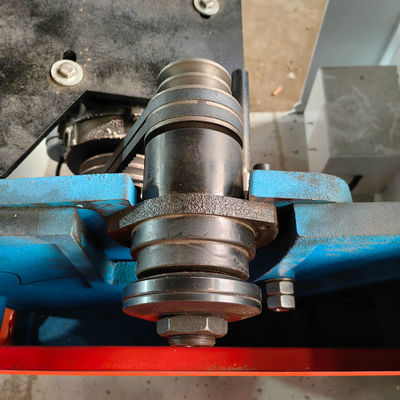 Scie circulaire à angle d'oscillation de 45 degrés pour la découpe acrylique dans les machines de travail du bois