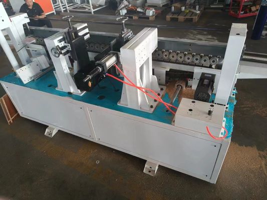 Facile à utiliser Machine à fonder à planer pour la fabrication de meubles