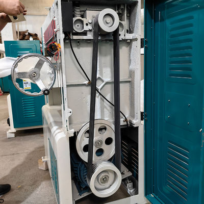 MB106 Effettivité élevée Épaississeur automatique de planche à rouleaux pour travaux lourds de 4 kW