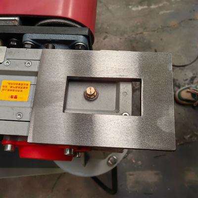 Machine automatique de ponçage des métaux, de polissage et de débroussaillage pour feuille d'acier inoxydable à large bande