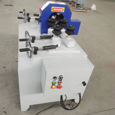 1.1KW Régulateur de la fréquence du moteur d'alimentation Machine de traitement de la tige ronde pour barres de balayage en bois