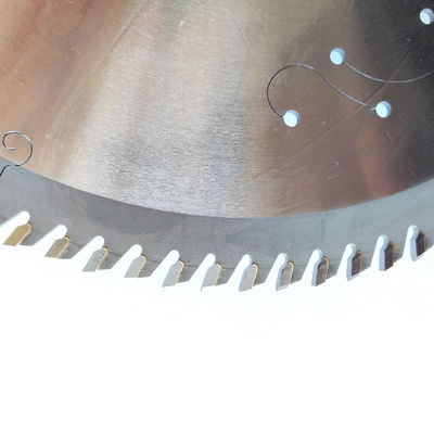 300mm 96 Dents échelle Dent plat lame de scie circulaire pour couper le bois sur une table coulissante