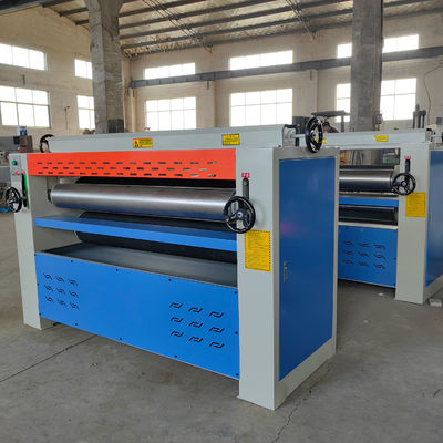 2.2kw Machine à colle pour le travail du bois pour l'assemblage de grands panneaux dans les ateliers de matériaux de construction