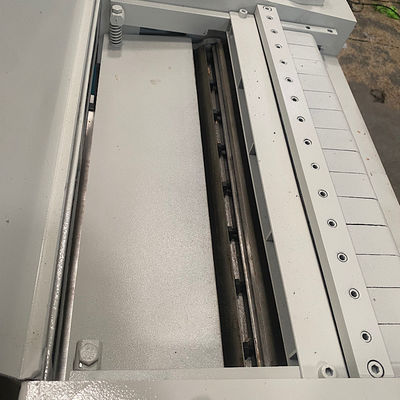 Machine de plantage à tension personnalisée à une face