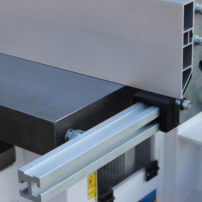 C300 machine à couper du bois sur des tables de 300x1500 mm