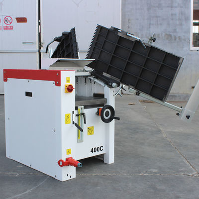 400C Machine CNC combinée pour le travail du bois pour les ateliers de matériaux de construction et la coupe du bois