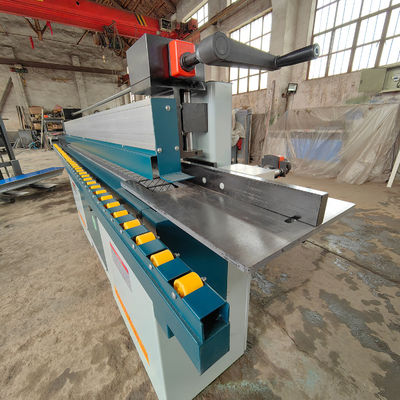 MX5117A Spindle verticale moulure planche de bois fraiseuse automatique pour le travail du bois