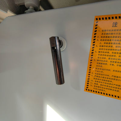 Machine à moulage par broche pour le travail du bois massif MX5117B