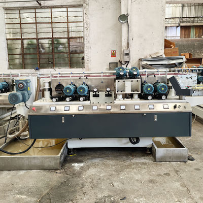 Voltage 380V/50Hz/3P Machine à double tranchant en verre pour le meulage et le polissage à 1 à 8 m/min