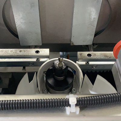 Machinerie de travail du bois à base de tenon de ruche à taille réduite CNC650 tiroir