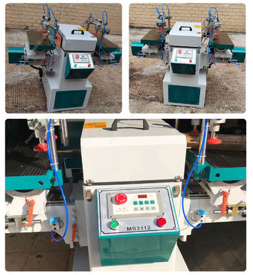 Machine de travail du bois réglable à vitesse d'oscillation pour tenons et rainures horizontaux à double extrémité