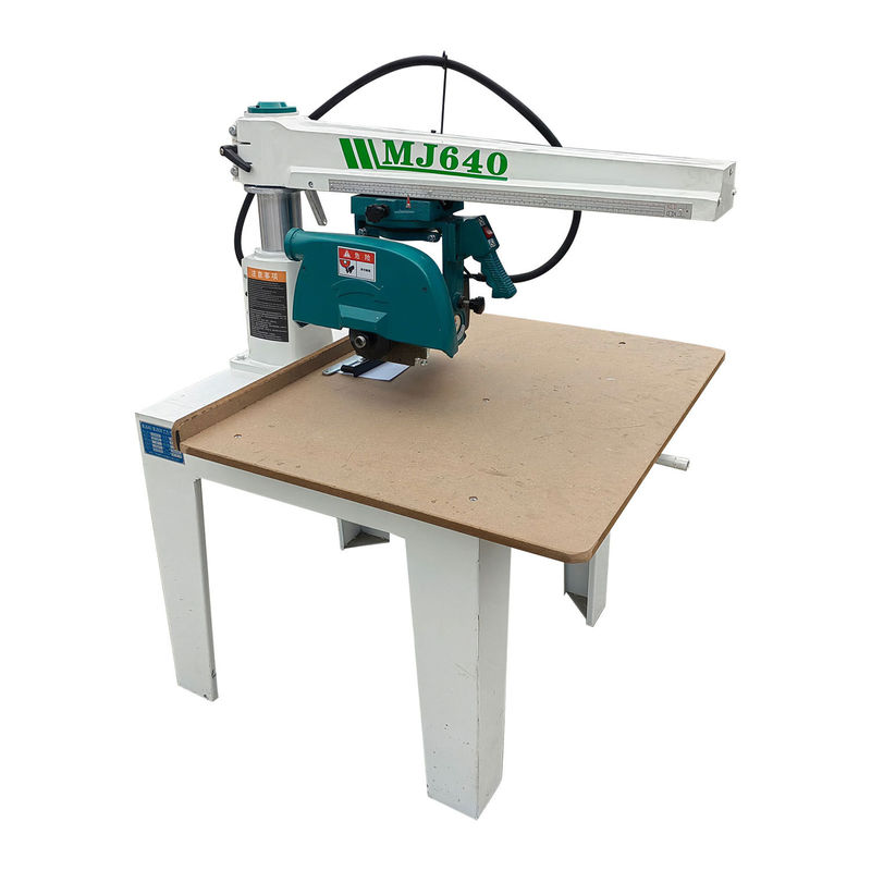 2860 tours/min Vitesse du fuseau 355 mm Scie circulaire radiale en bois pour le travail du bois polyvalent