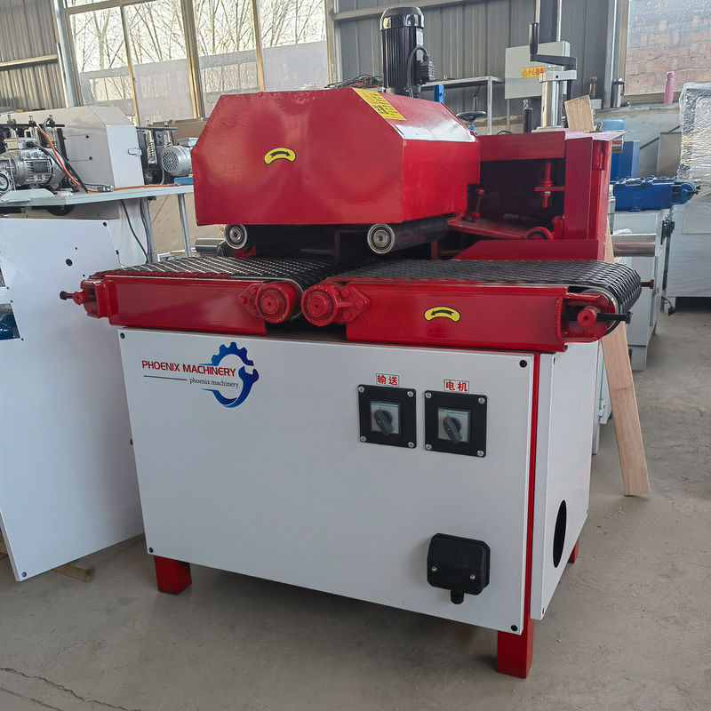 Vitesse d'alimentation 0-8 m/min Machine à scie à lames multiples bleue pour des coupes rapides et précises