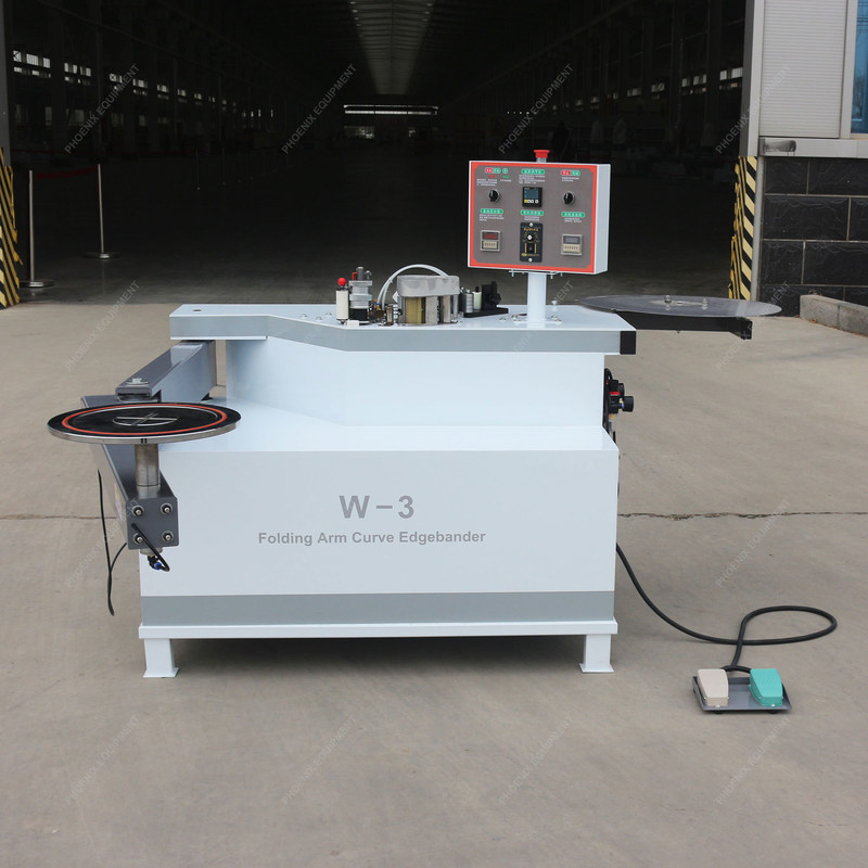 Machine automatique de bande de bord de planche de bois avec vitesse d'alimentation de panneau de 10,8 m/min