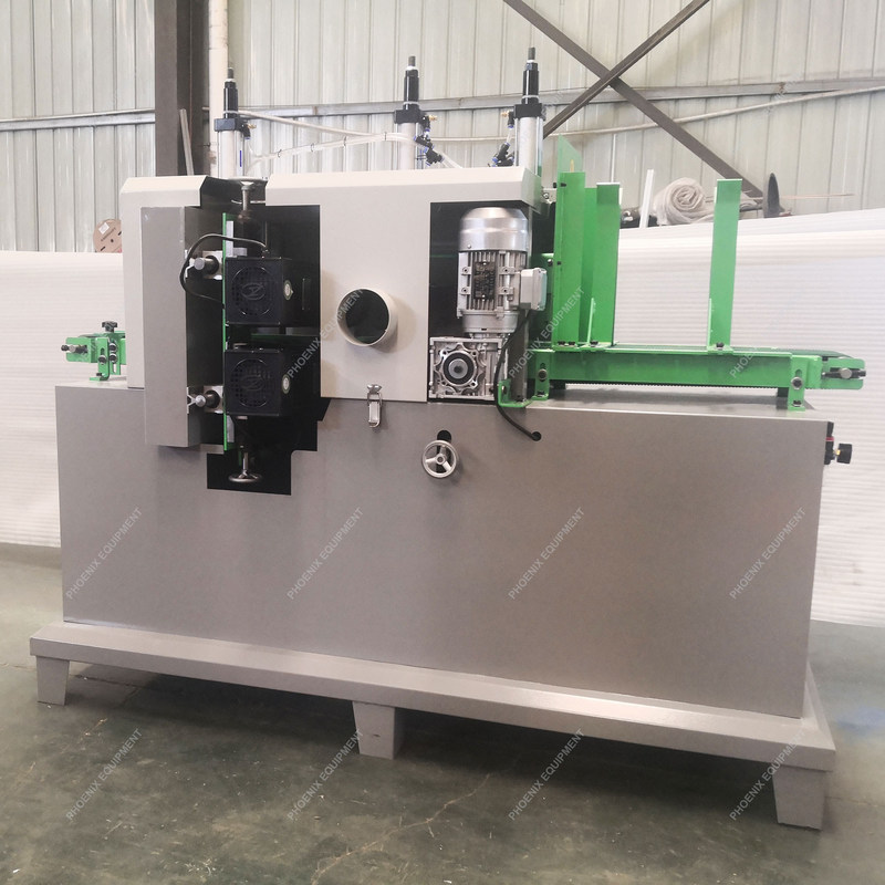 Machine à poncer le bois à prix abordable avec polissage à quatre côtés et épaisseur maximale de 95 mm