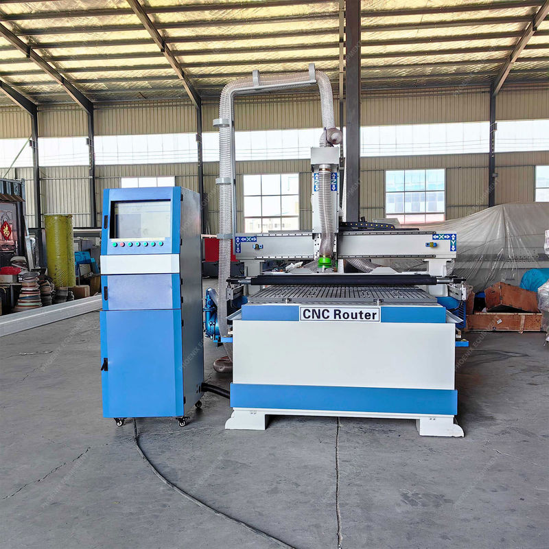 Machine polyvalente de gravure et de fraisage CNC à 3 axes avec rail de guidage carré de Taiwan Hiwin
