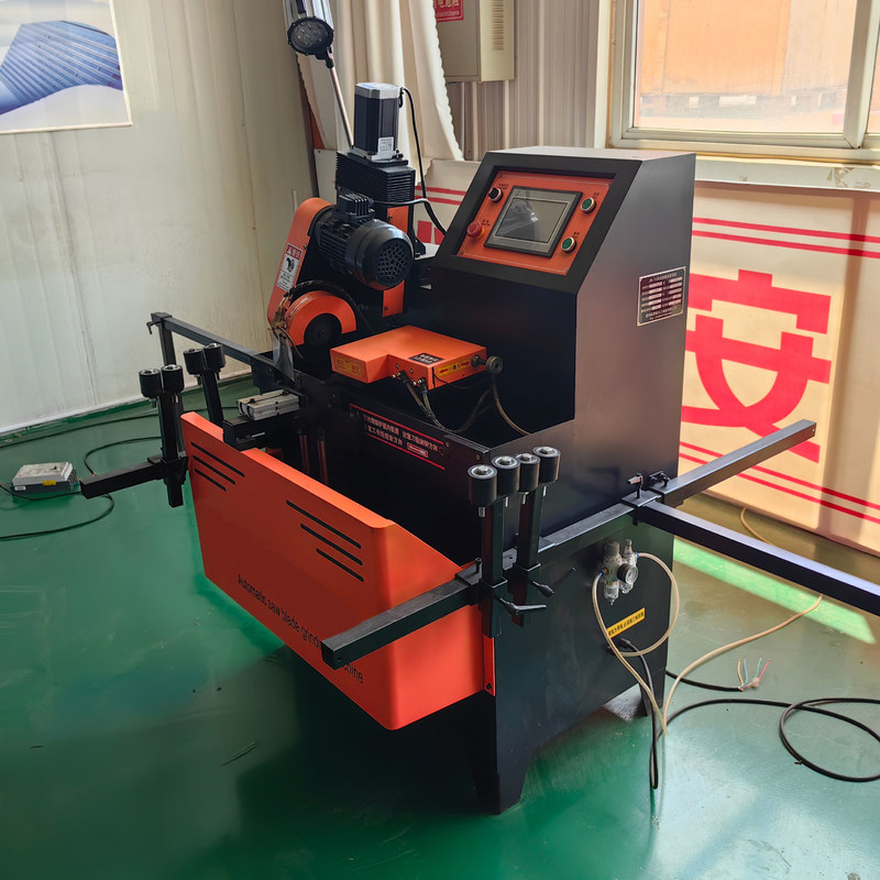 Moteur de puissance de 1100W Machine automatique d'affûtage de lame de scie à bande pour l'outil de lame de bande PM1160