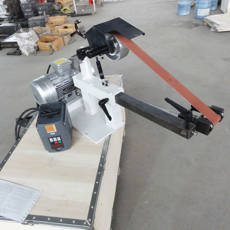 Cordon de meulage des métaux Sander PMS2100 220V Vitesse variable pour le matériel métallique et poids KG 70