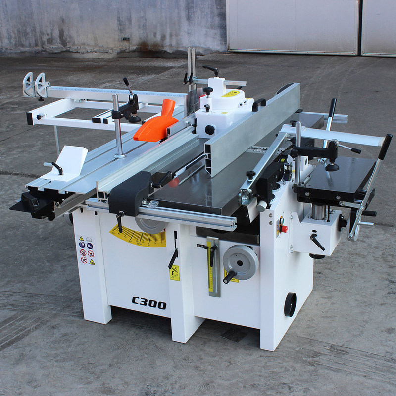 C300 machine à couper du bois sur des tables de 300x1500 mm
